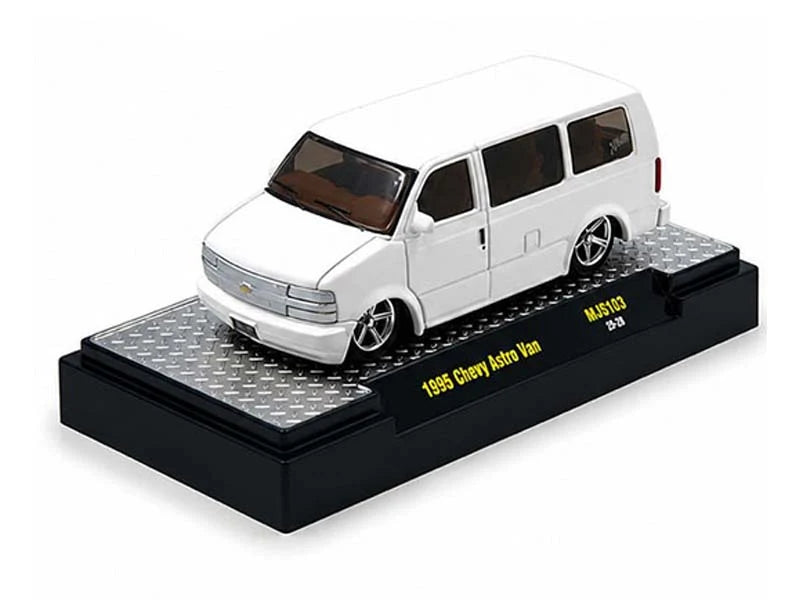 1995 Chevrolet Astro Van Custom Slow & Low White M2 Machines 1:64 - 31500-MJS103