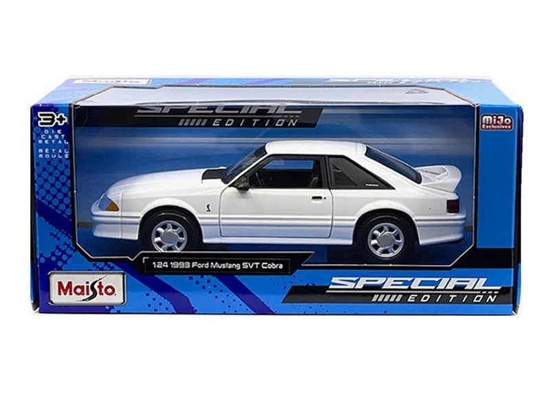1993 Ford Mustang SVT Cobra White – Maisto 1:24 Diecast