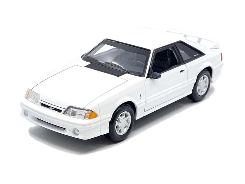 1993 Ford Mustang SVT Cobra White – Maisto 1:24 Diecast