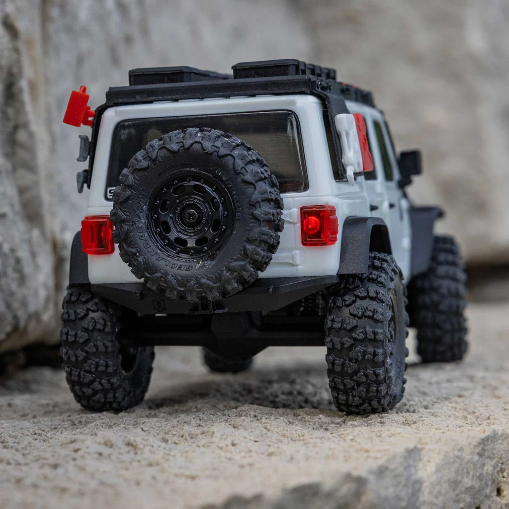 Axial SCX30 Jeep Wrangler JLU 4X4 RTR RC Rock Crawler – White – 1:30