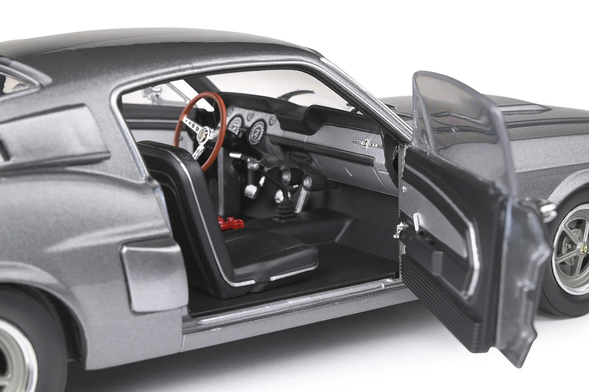 1967 Ford Mustang Shelby GT500 Gray/Black – Solido 1:18 Diecast