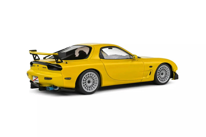 1999 Mazda RX-7 FD3RS Streetfighters Yellow Solido 1:18 - S1810603